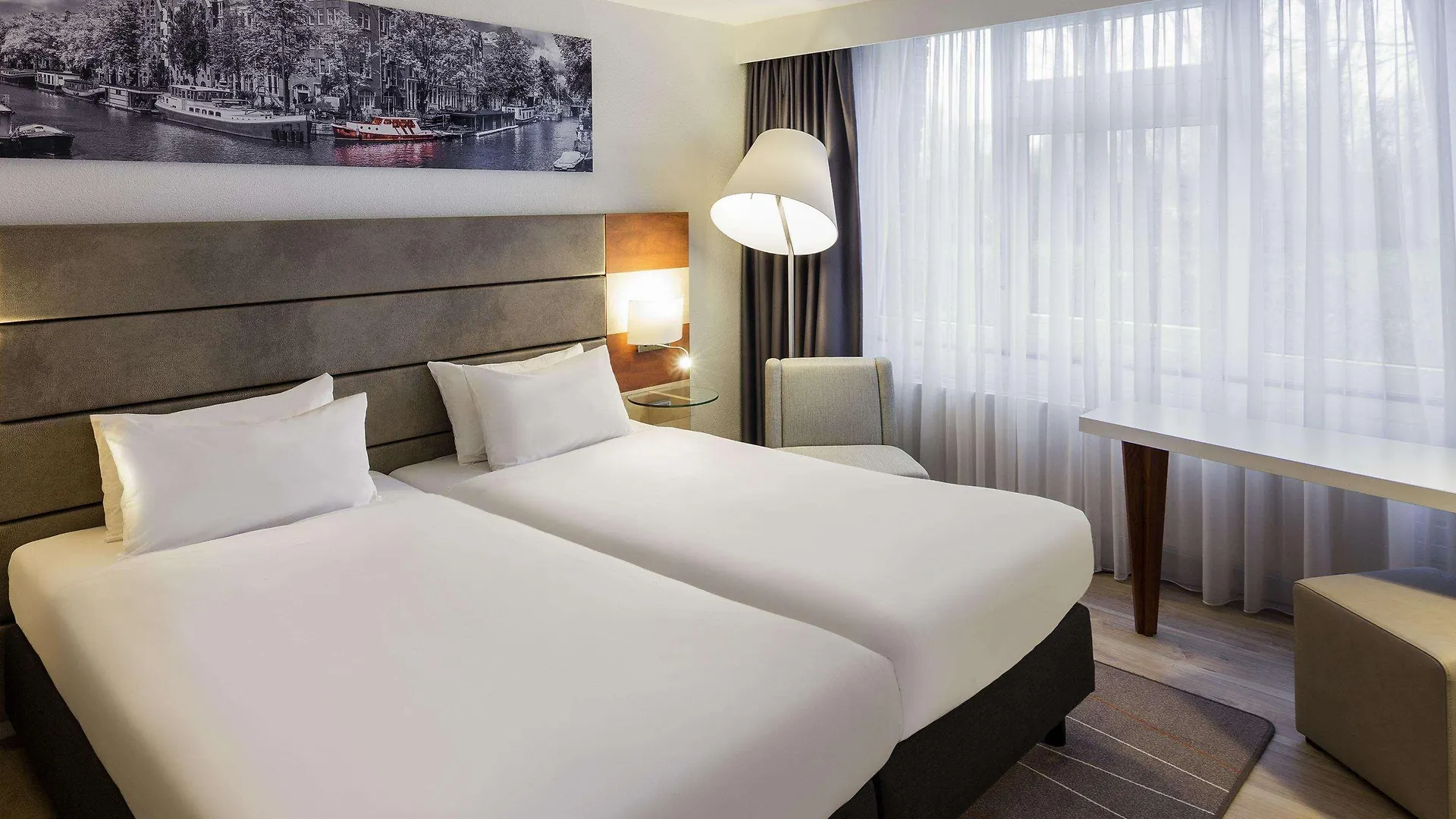 Mercure Hotel Amsterdam West 4*,  Nederland