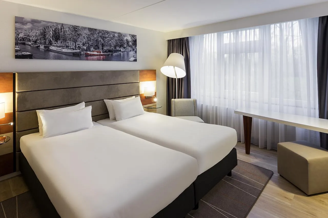 Mercure Hotel Amsterdam West 4*,  הולנד