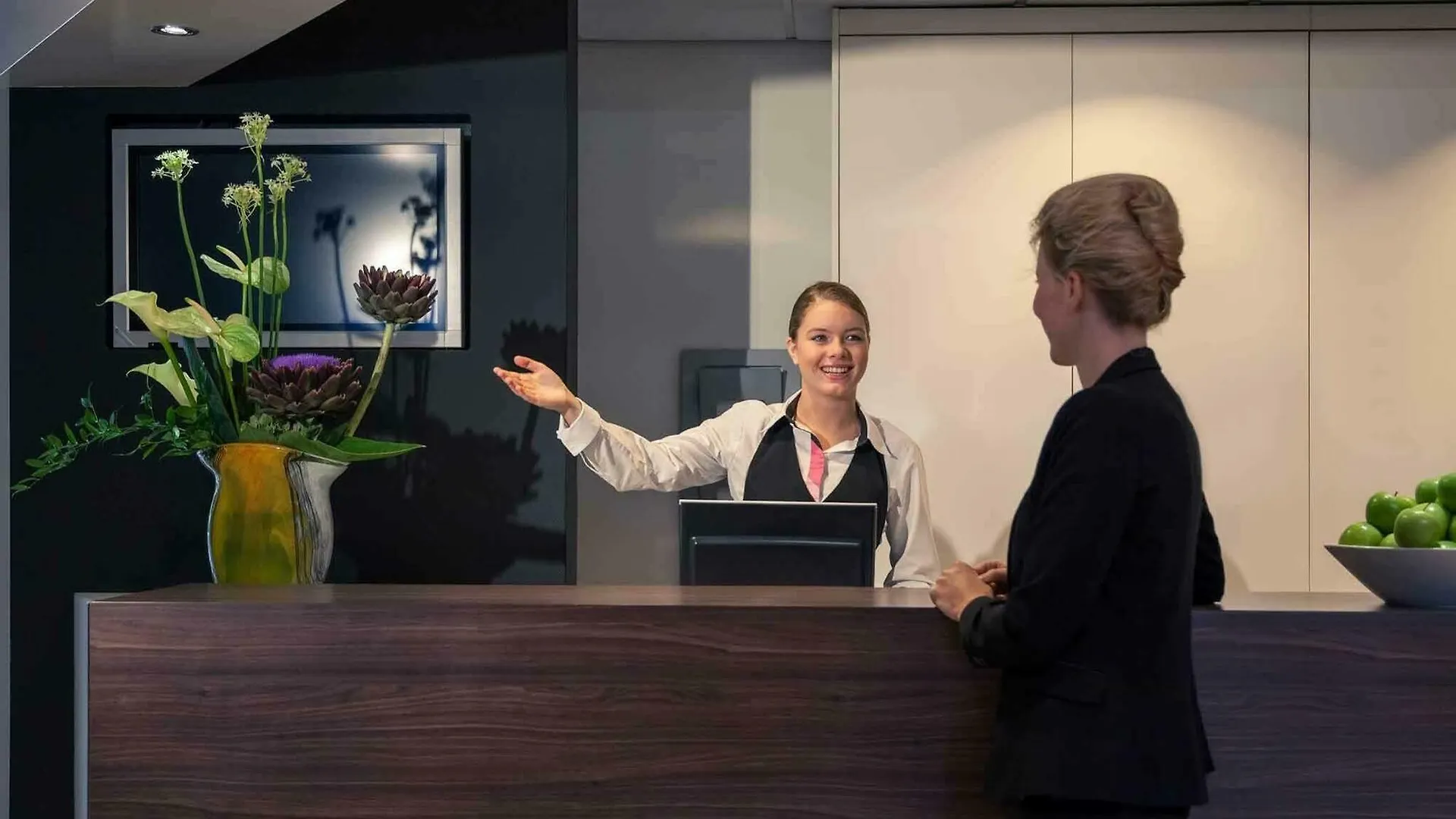 Mercure Hotel Amsterdam West 4*,